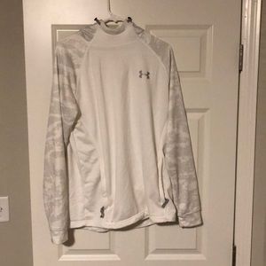 White nike sweatshirt